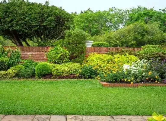 landscaping services Oak Hill